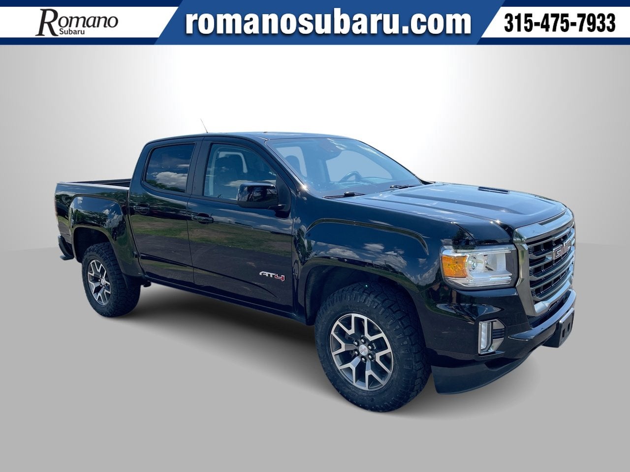 2021 GMC Canyon 4WD AT4 w/Cloth in Onyx Black — front three-quarter view